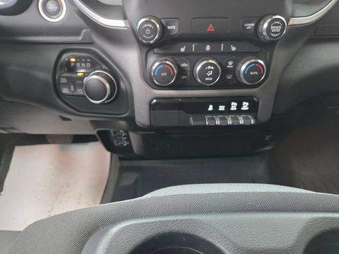 Used 2020 RAM 1500 Big Horn AWD/4WD image 16
