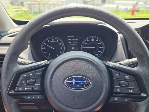 Used 2024 Subaru Crosstrek 2.0i Premium AWD/4WD image 32