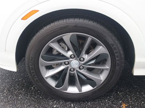 Used 2022 Buick Encore GX Essence w/ Advanced Technology Package FWD image 39