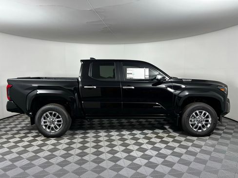 New 2026 Toyota Tacoma Limited AWD/4WD image 4