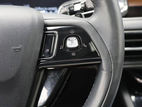 Used 2022 Lincoln Corsair Reserve w/ Equipment Group 201A image 23