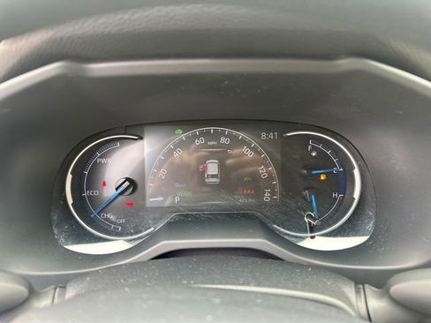 Used 2025 Toyota RAV4 LE AWD/4WD image 34