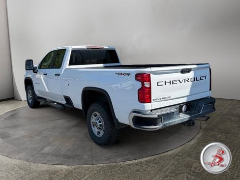 Used 2021 Chevrolet Silverado 2500 W/T w/ WT Convenience Package AWD/4WD image 3