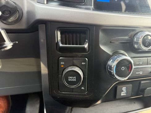 Used 2024 Ford F150 XLT image 37