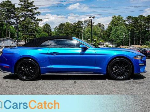 Used 2019 Ford Mustang Premium w/ Equipment Group 201A RWD image 9