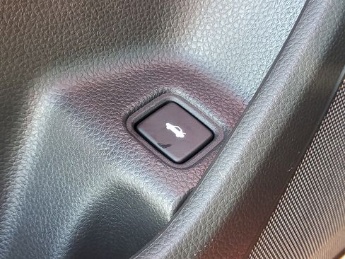 Certified 2022 Honda Accord Sport image 17