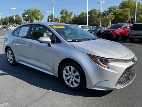 Used 2022 Toyota Corolla LE FWD image 5