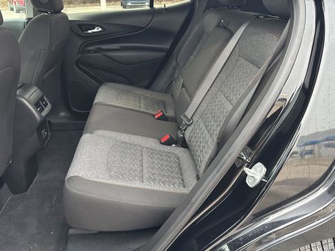 Used 2022 Chevrolet Equinox LT image 12