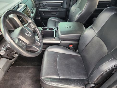 Used 2015 RAM 1500 Sport w/ Black Ram 1500 Sport Group image 18