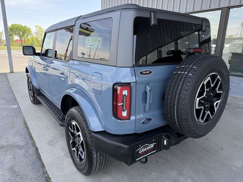 Used 2024 Ford Bronco Outer Banks image 8