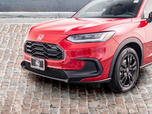 New 2026 Honda HR-V Sport image 10
