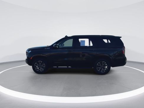 Used 2023 Chevrolet Tahoe Z71 w/ Luxury Package image 5
