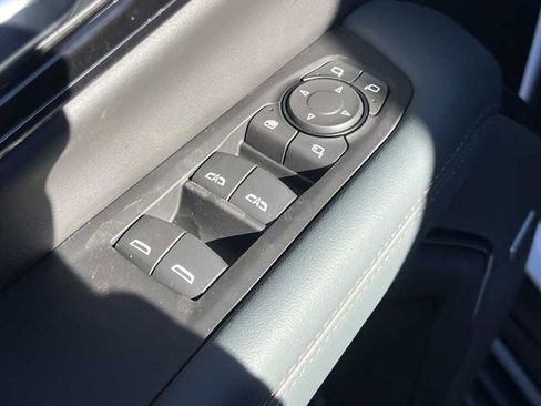 New 2026 GMC Yukon XL AT4 w/ AT4 Premium Plus Package image 18