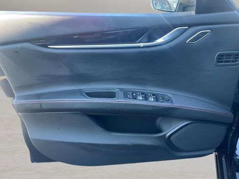 Used 2022 Maserati Ghibli Modena Q4 image 14