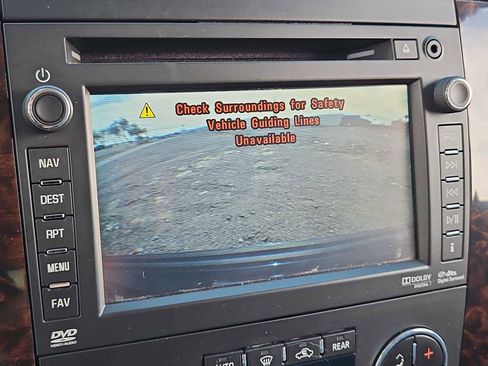 Used 2013 GMC Yukon Denali image 29