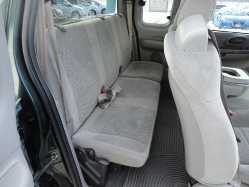 Used 2001 Ford F150 XLT image 14