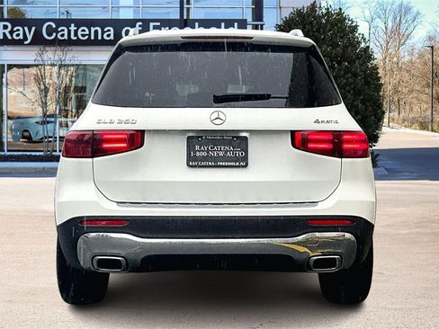 New 2026 Mercedes-Benz GLB 250 4MATIC image 4