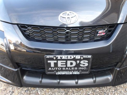 Used 2010 Toyota Matrix S image 32