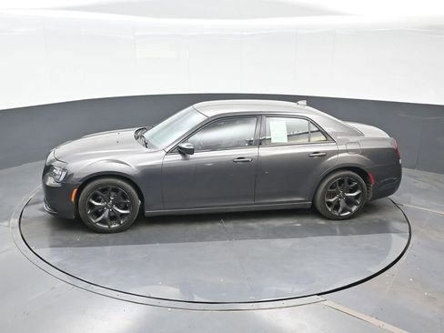 Used 2020 Chrysler 300 S w/ Red S Appearance Package image 27