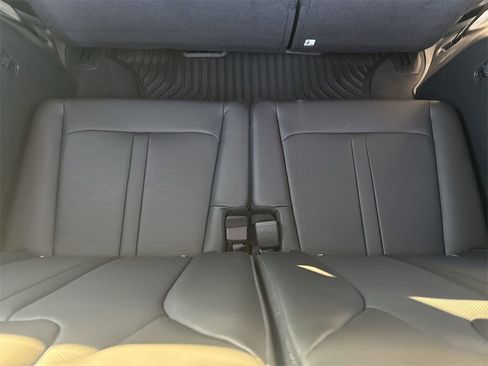 New 2026 Kia Sorento S image 31