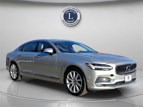 Used 2018 Volvo S90 T6 Inscription w/ Convenience Package image 1
