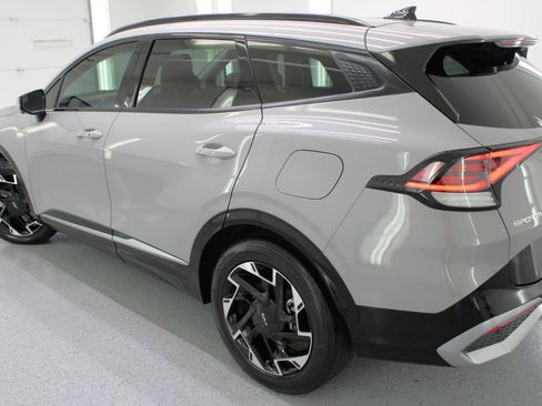 Used 2023 Kia Sportage SX FWD image 16