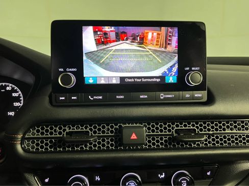 Used 2024 Honda HR-V Sport image 14