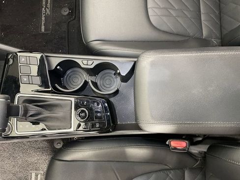 Used 2025 Kia Sportage X-Line w/ Premium Package image 61