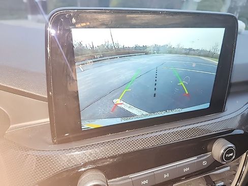 Used 2024 Ford Escape ST-Line image 6