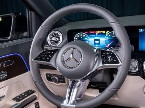 New 2026 Mercedes-Benz GLA 250 4MATIC image 15