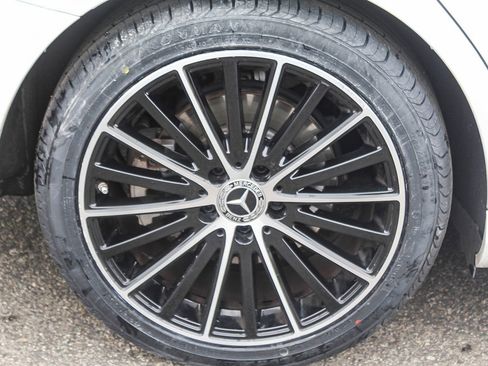 Used 2021 Mercedes-Benz C 300 Sedan image 11