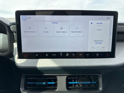 New 2026 Ford Maverick XLT w/ XLT Luxury Package image 35