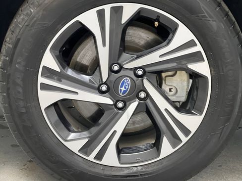 Used 2025 Subaru Crosstrek 2.0i Premium image 54