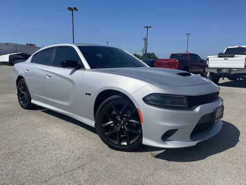 New 2023 Dodge Charger R/T w/ Plus Group image 2