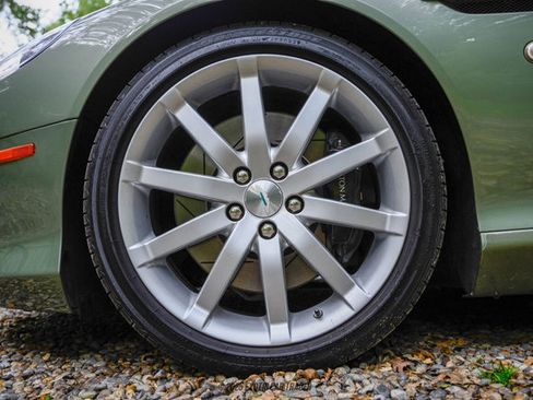 Used 2006 Aston Martin DB9 Volante RWD image 59