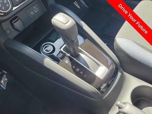 Used 2025 Nissan Versa SV w/ Trunk Package FWD image 15