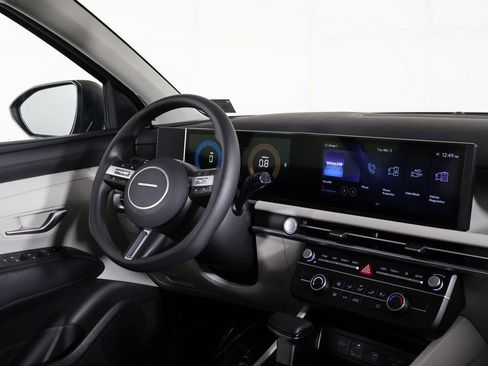 Certified 2025 Hyundai Tucson SE AWD/4WD image 28