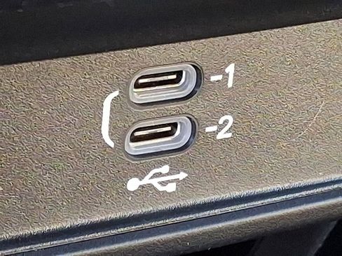 New 2026 Chrysler Voyager LX FWD image 16