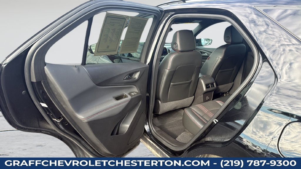 Used 2023 Chevrolet Equinox RS FWD image 41