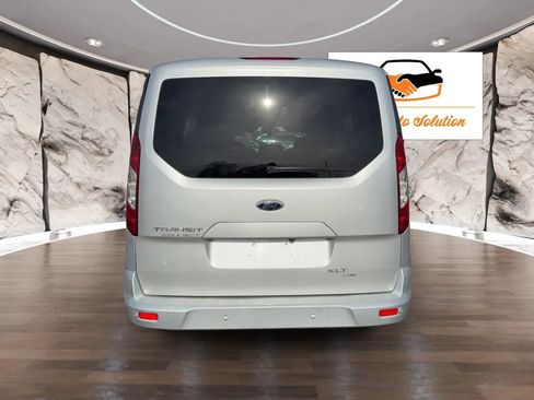 Used 2015 Ford Transit Connect XLT image 4