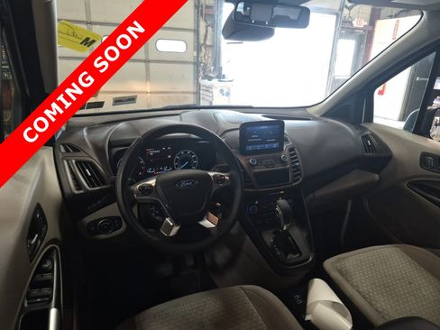 Used 2022 Ford Transit Connect XLT FWD image 6