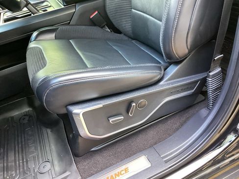 Used 2021 Ford F150 Raptor w/ Equipment Group 801A High AWD/4WD image 37