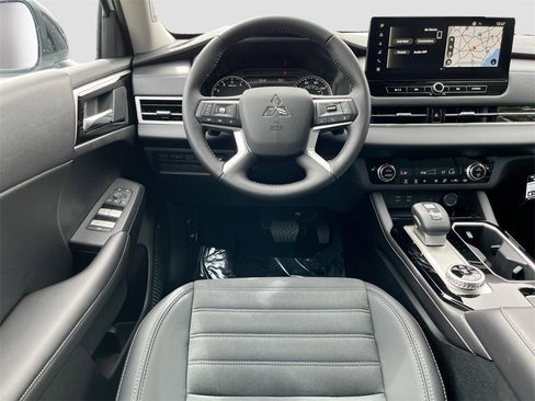 New 2025 Mitsubishi Outlander Trail Edition image 24