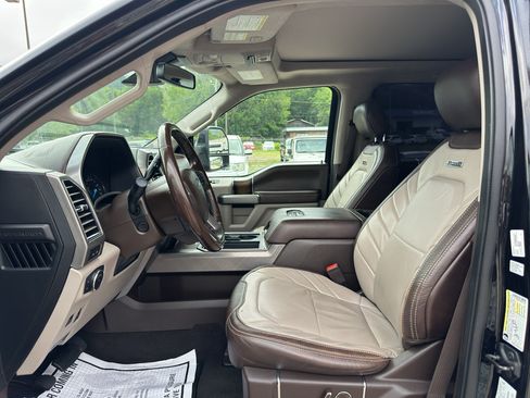 Used 2019 Ford F450 Limited AWD/4WD image 9