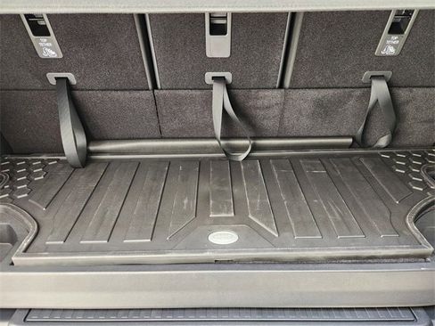 New 2026 Land Rover Defender 130 V8 image 21