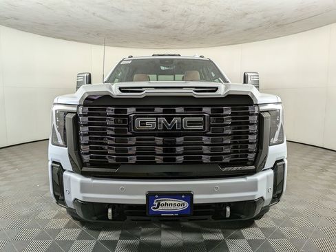 New 2026 GMC Sierra 3500 Denali Ultimate image 2