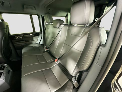 New 2026 INEOS Grenadier image 37