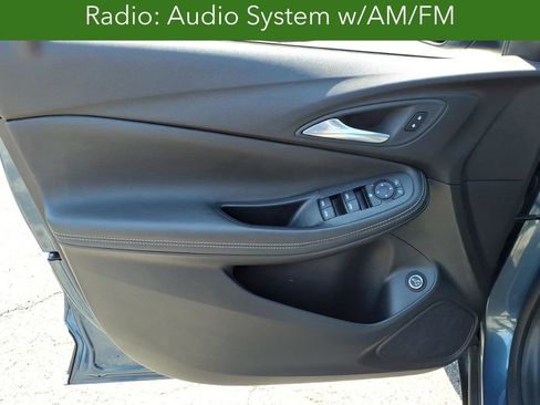 Certified 2024 Buick Encore GX Preferred w/ Comfort Package FWD image 18