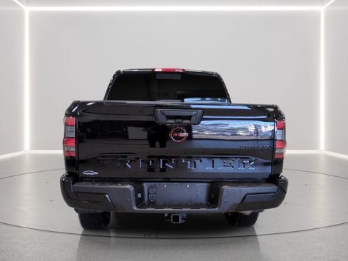 Used 2024 Nissan Frontier PRO-4X w/ Pro Premium Package AWD/4WD image 4