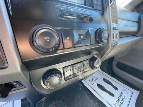 Used 2020 Ford F250 XL w/ Power Equipment Group AWD/4WD image 14